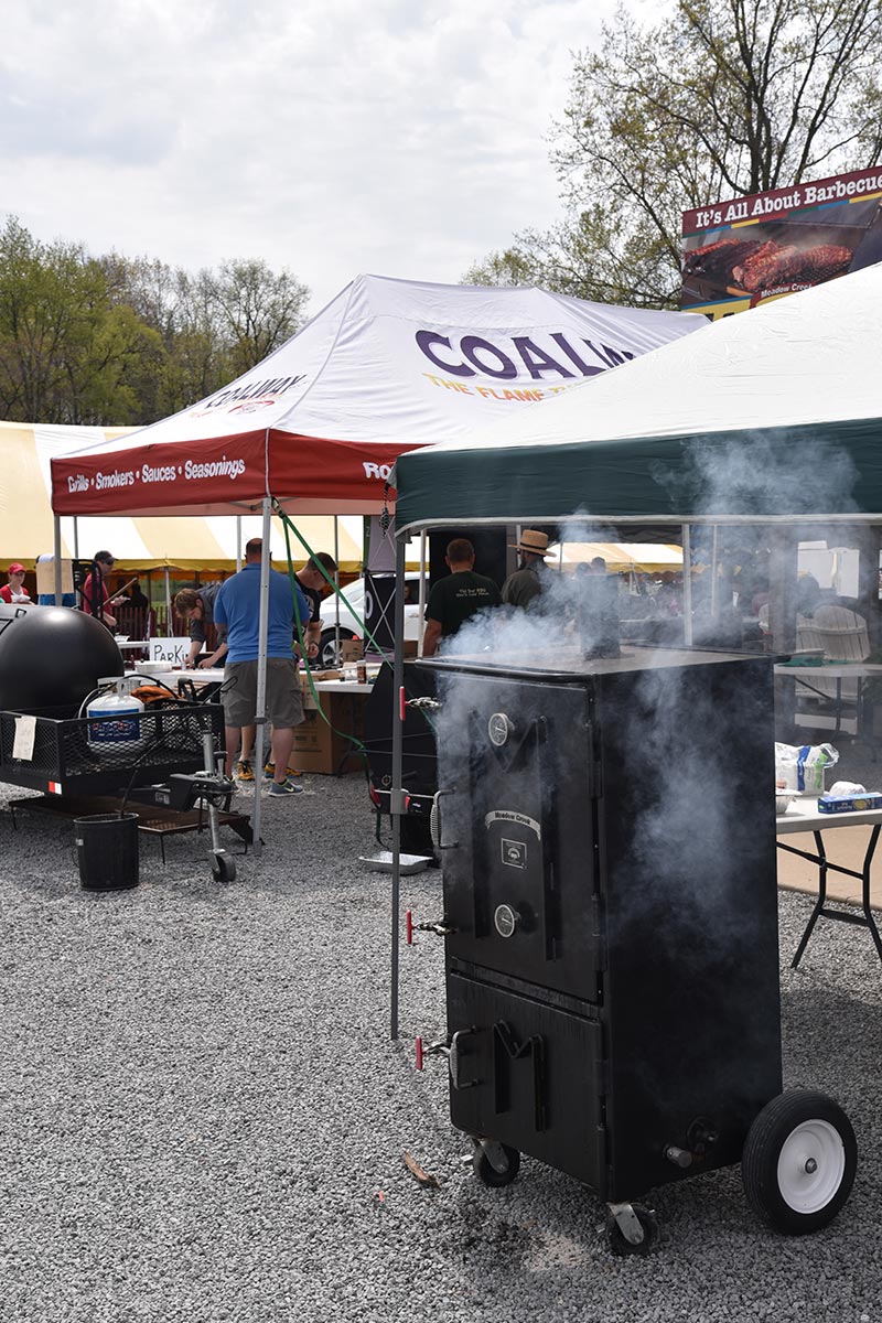 Cooking on the Meadow Creek BX50 Box Smoker