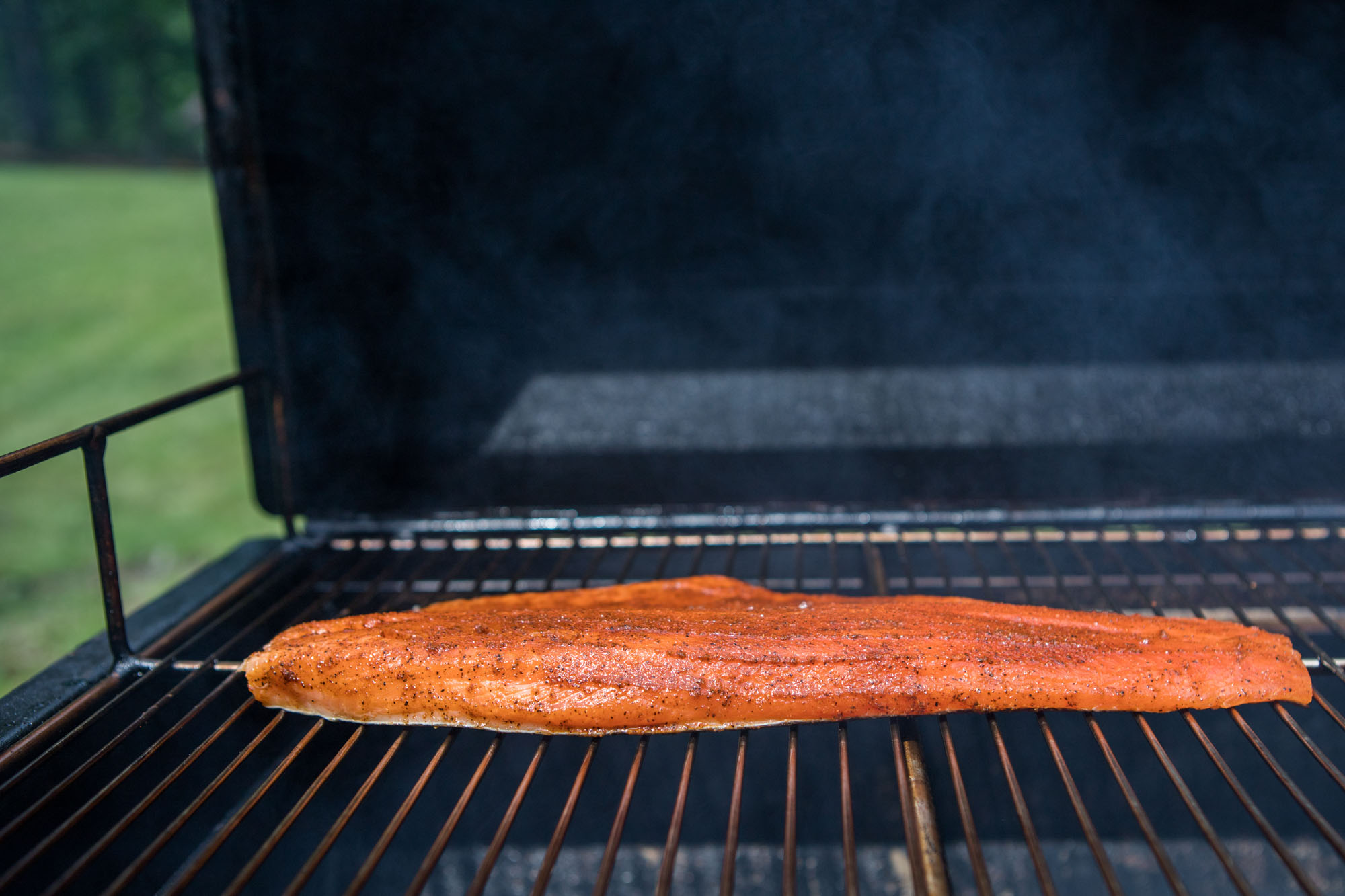 Smoking Steelhead on Meadow Creek SQ36 Offset Smoker