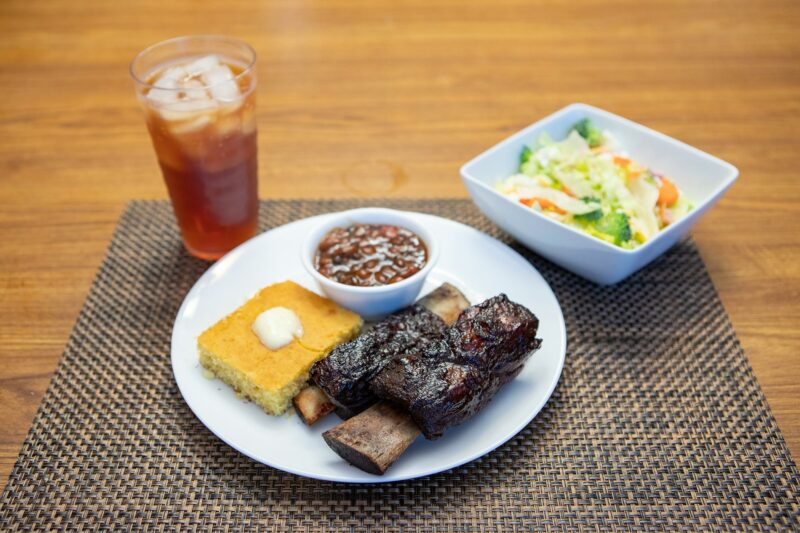 Smoked Beef Ribs With Homemade Cornbread, Salad and Brewed Sweet Tea