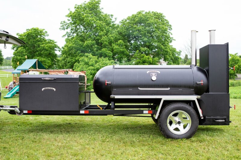 Meadow Creek TS250 Tank Smoker Trailer With Meadow Creek BBQ42 Chicken Cooker