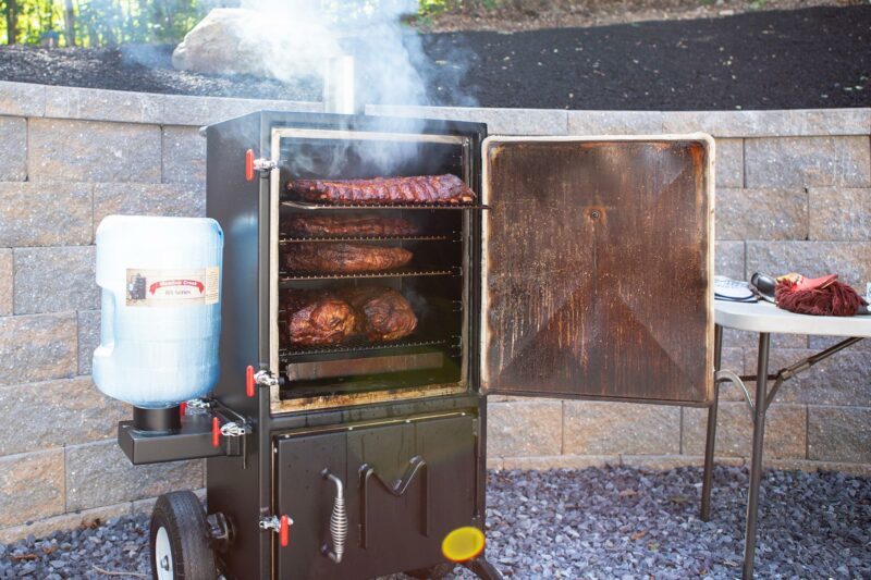 Smoking Briskets, Pork Butts and Baby Back Ribs on Meadow Creek BX25 Box Smoker