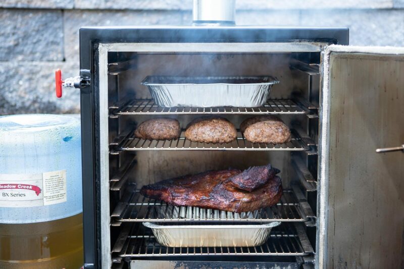 Meadow Creek BX25 Box Smoker